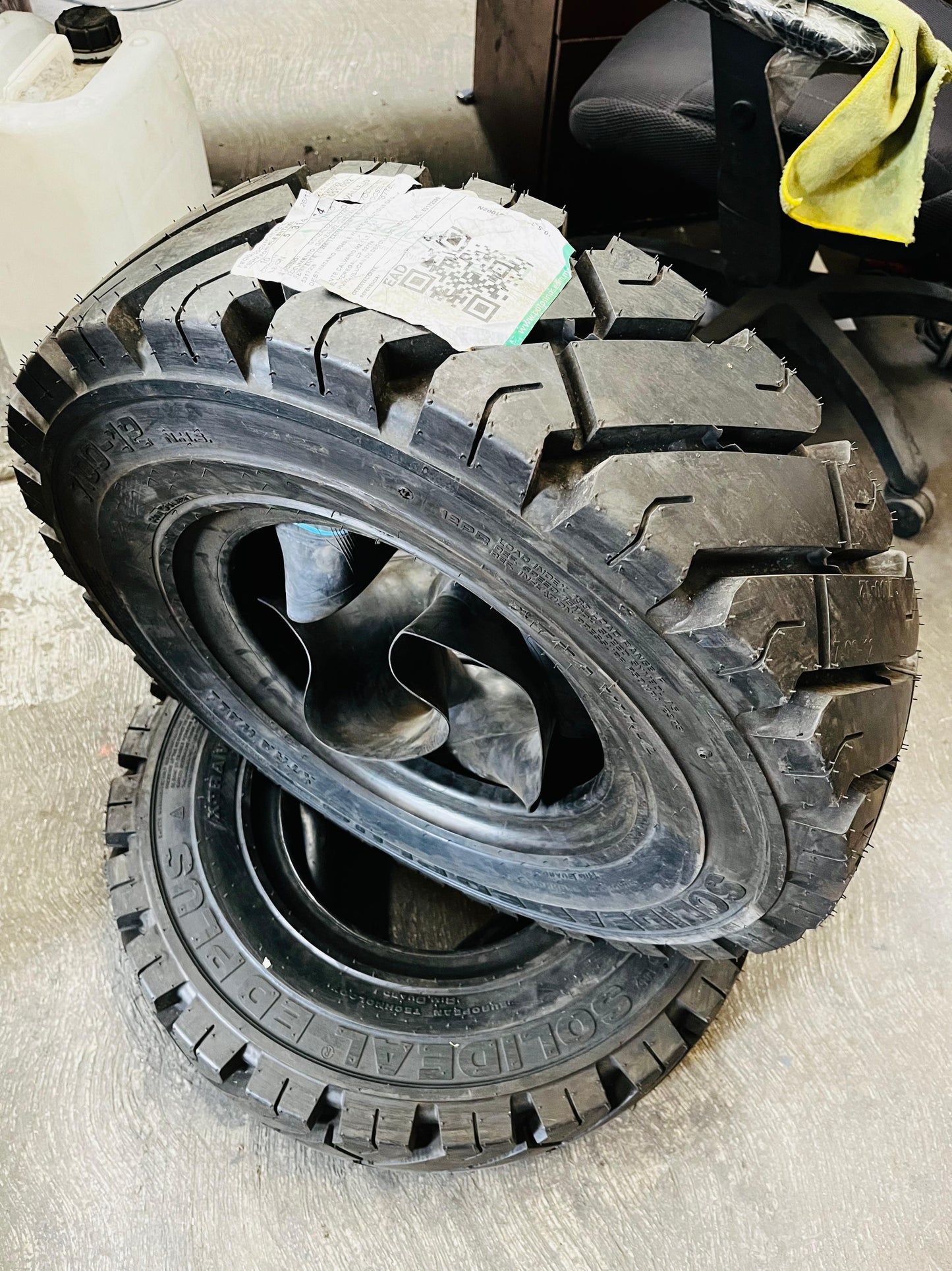 PLUS FULLSET 7.00-12/12pr Air550