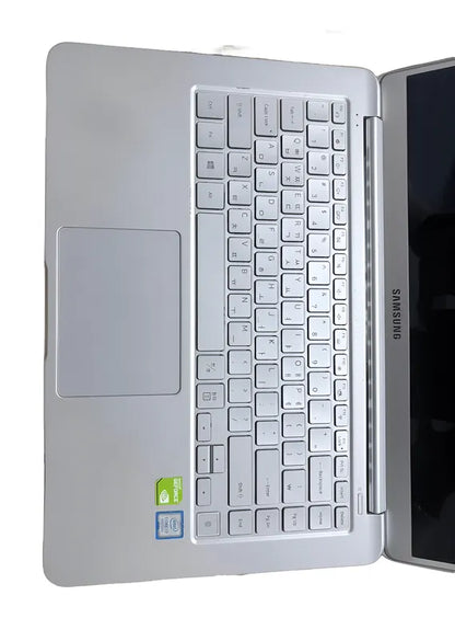 Samsung Notebook Nt900x5t I7 8va 16gb Ram 512gb Ssd Win 11 Plateado (Reacondicionado)